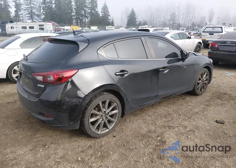 2018 Mazda Mazda3 Grand Touring z USA, uszkodzony, nr VIN 3MZBN1M35JM274861